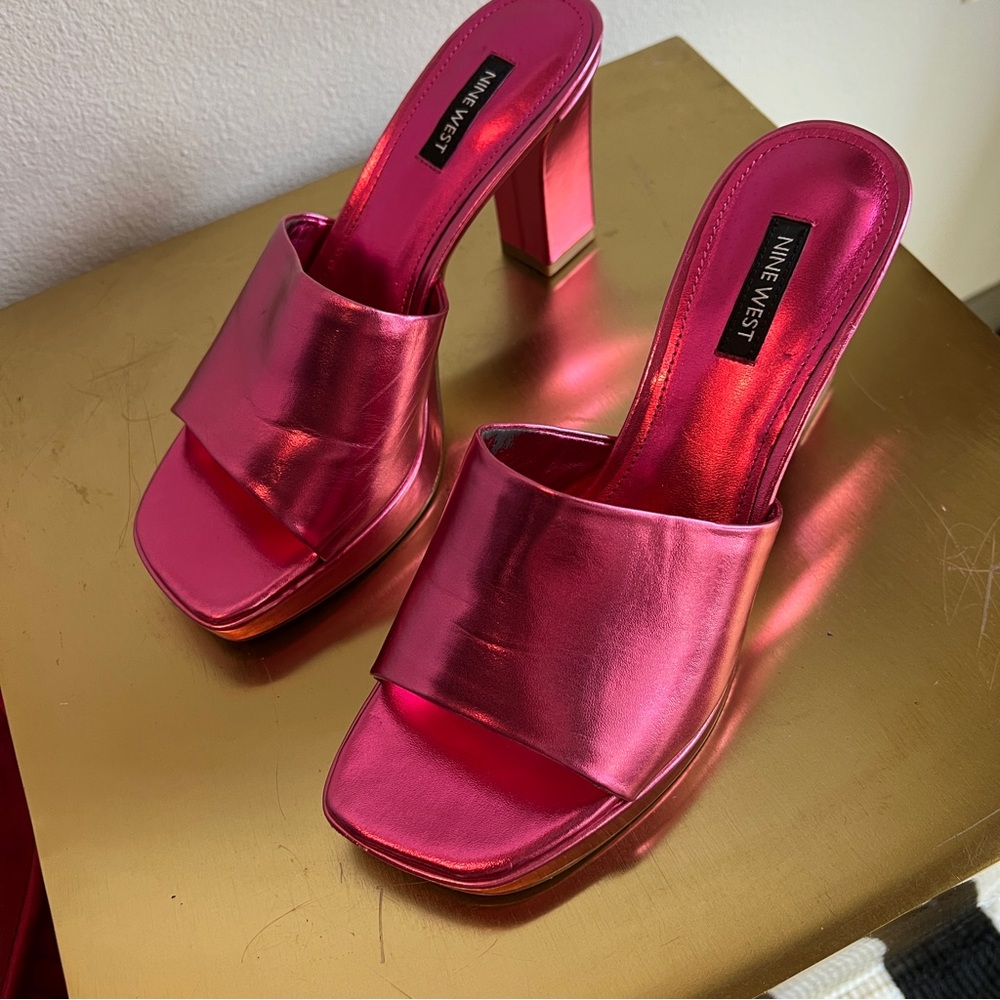 Nine West Pink Heels with Chunky Block Heel - Picture 3 of 9